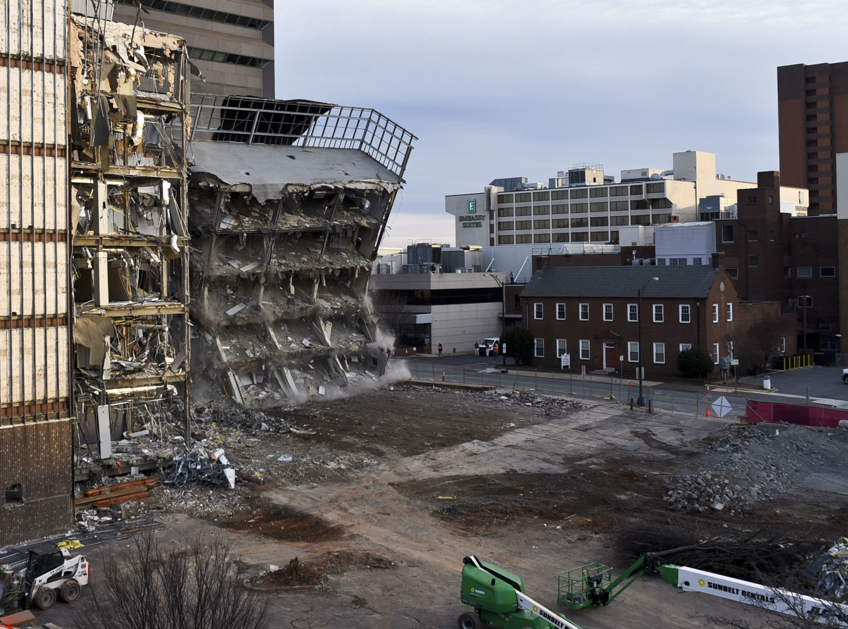 GMAC Annex demolition 2
